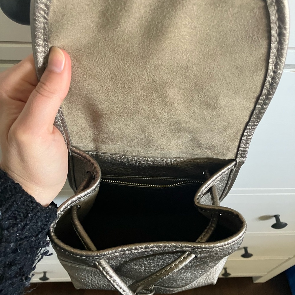 FREE PEOPLE ESSENTIAL MINI BACKPACK VEGAN LEATHER - Picture 8 of 8